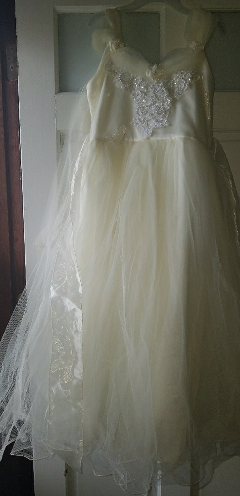 Flower girl dress